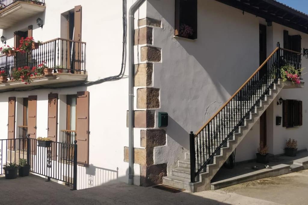 Apartmán Gartzinea, Amplia Y Preciosa Vivienda Rural Ezkurra Exteriér fotografie